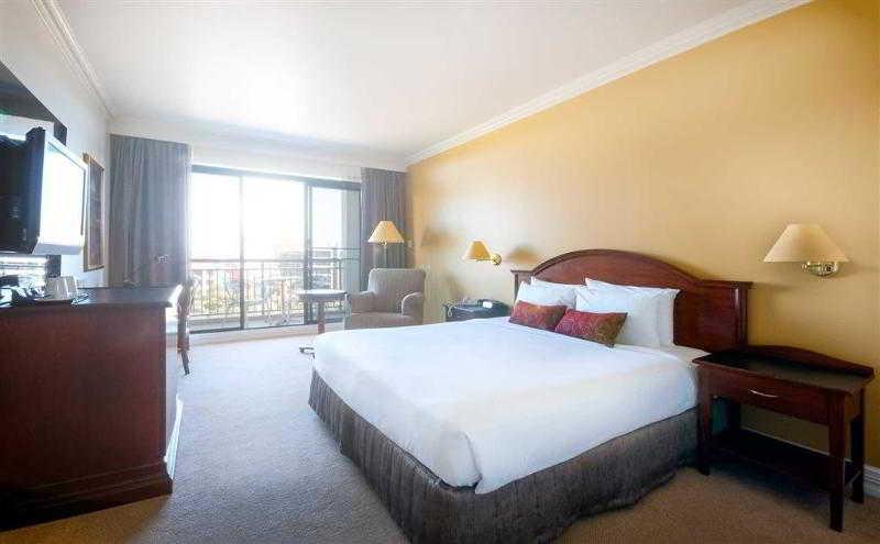 Visy Dior Otel Baulkham Hills Dış mekan fotoğraf