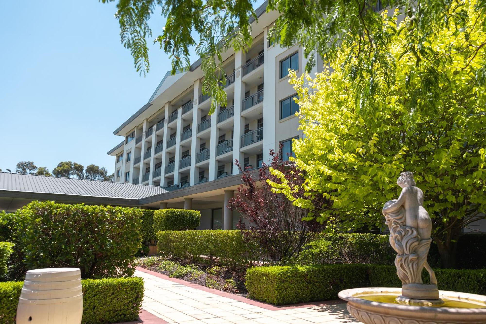 Visy Dior Otel Baulkham Hills Dış mekan fotoğraf
